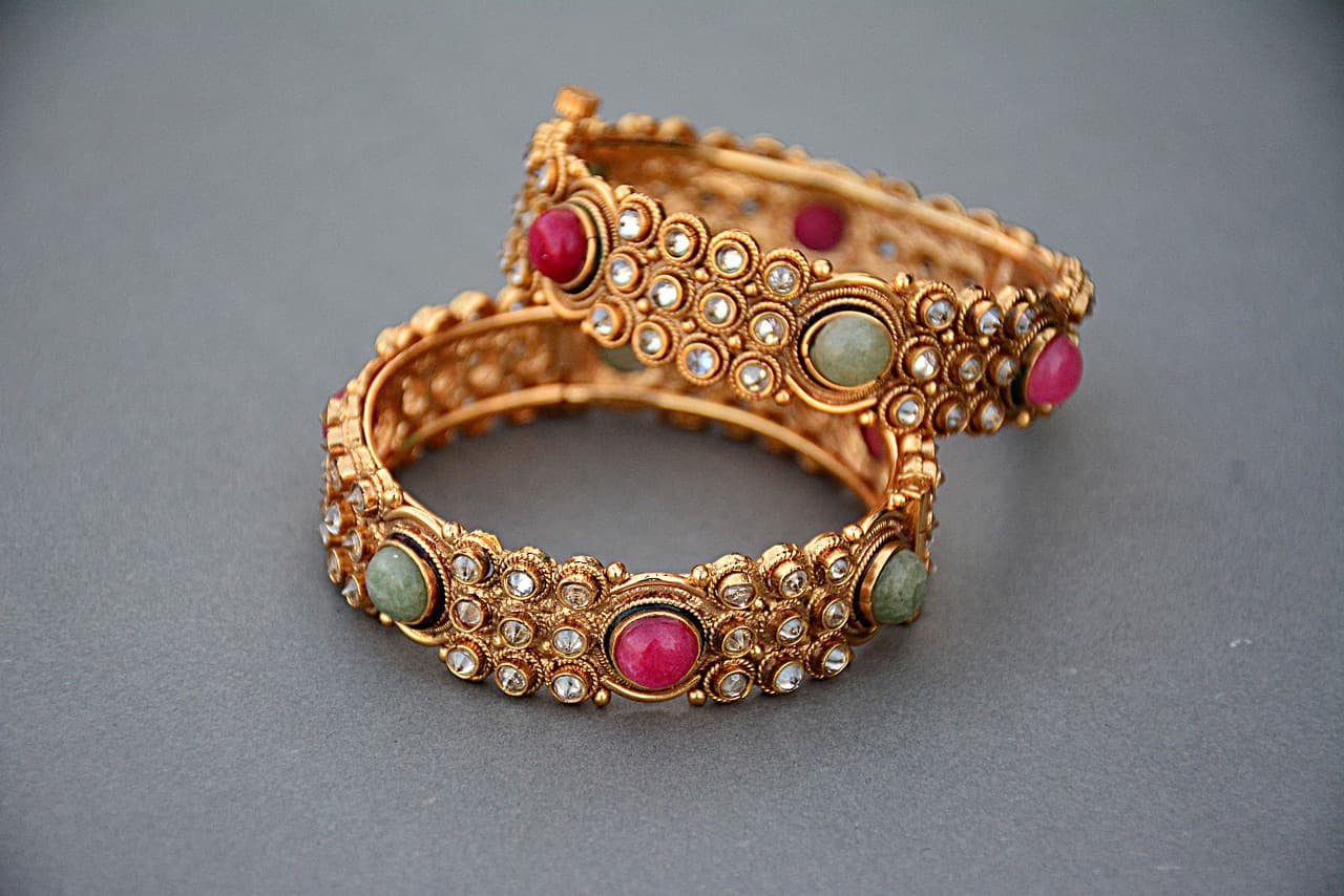 How to Make Fashion Jewellery